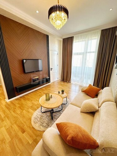 Продаётся 2-комн. новостройка 72 м², Ясамальский р., photo 1 from 15