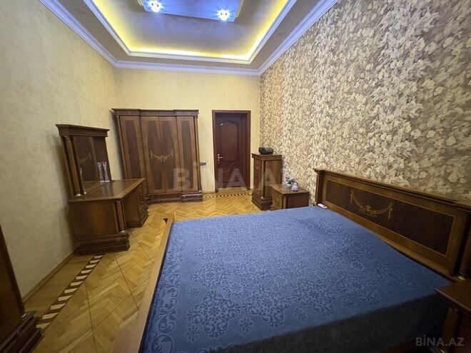 Satılır 5 otaqlı həyət evi/bağ evi 282 m², Bakıxanov q., photo 28 from 32