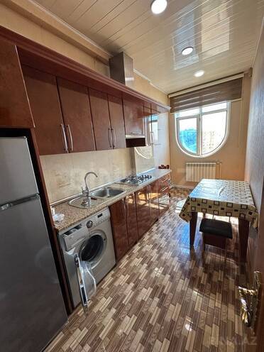 İcarəyə verilir 2 otaqlı yeni tikili 60 m², Xalqlar Dostluğu m., photo 6 from 11
