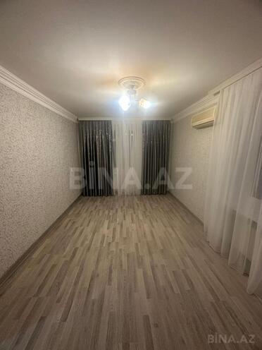 Продаётся 1-комн. вторичка 35 м², м. Ази Асланов, photo 1 from 17