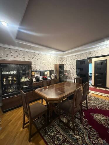 Satılır 4 otaqlı köhnə tikili 118 m², Nəsimi m., photo 16 from 26