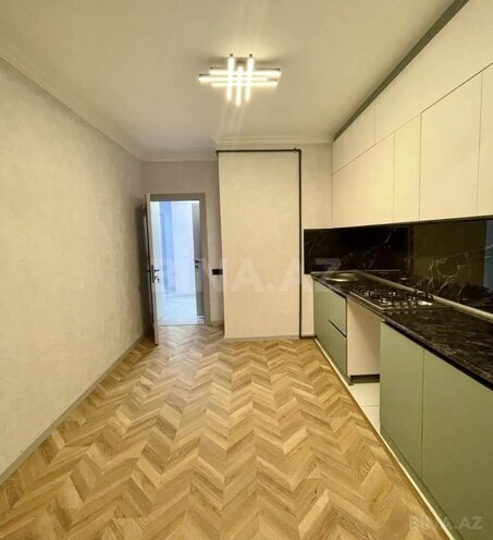 Продается 3-комн. вторичка 87 м², м. Мемар Аджеми, photo 9 from 12