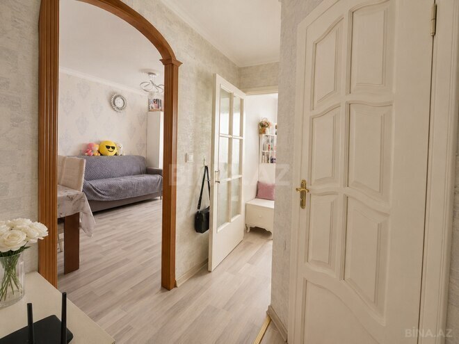 Продаётся 2-комн. вторичка 35 м², м. Кара Караев, photo 7 from 8