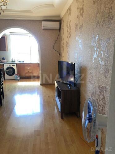 Сдаётся 2-комн. новостройка 63 м², м. Иншаатчылар, photo 1 from 17