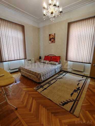 Сдаётся 2-комн. вторичка 90 м², м. 28 мая, photo 1 from 14