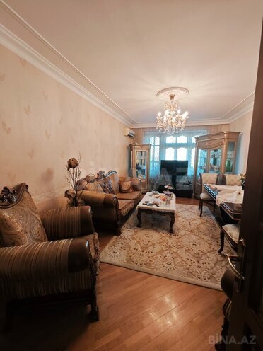 Satılır 3 otaqlı köhnə tikili 80 m², Qara Qarayev m., photo 4 from 26