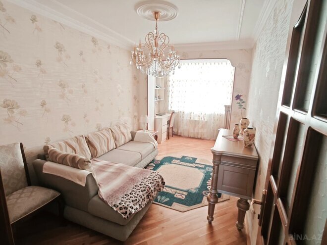 Satılır 3 otaqlı köhnə tikili 80 m², Qara Qarayev m., photo 12 from 26