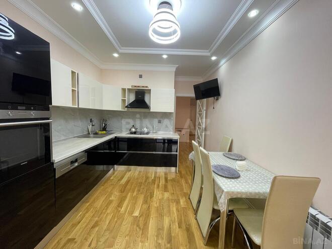 İcarəyə verilir 3 otaqlı yeni tikili 148 m², 8 Noyabr m., photo 13 from 19