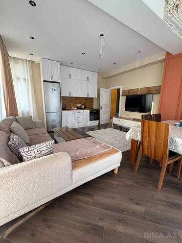 Продаётся 4-комн. новостройка 100 м², м. 20 января, photo 1 from 18