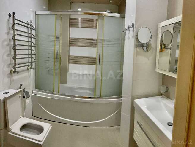 İcarəyə verilir 2 otaqlı yeni tikili 130 m², 28 May m., photo 14 from 15