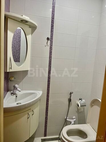 İcarəyə verilir 2 otaqlı yeni tikili 130 m², 28 May m., photo 13 from 15