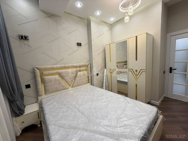 Продаётся 2-комн. вторичка 45 м², м. Иншаатчылар, photo 5 from 16
