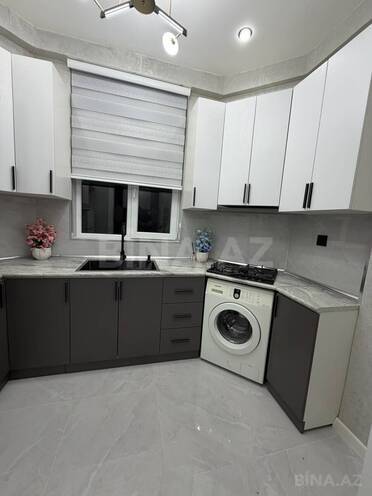 Продаётся 2-комн. вторичка 45 м², м. Иншаатчылар, photo 11 from 16