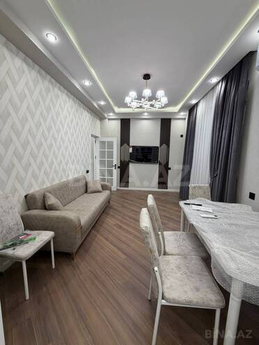 Продаётся 2-комн. вторичка 45 м², м. Иншаатчылар, photo 8 from 16