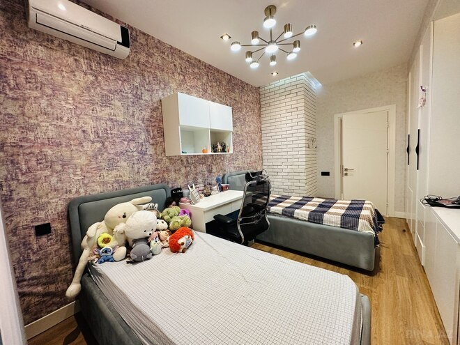 Продается 3-комн. новостройка 103 м², м. Иншаатчылар, photo 13 from 18
