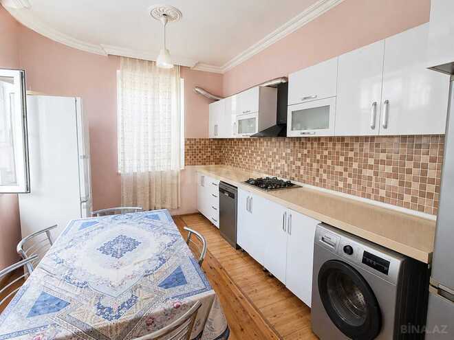 Satılır 8 otaqlı həyət evi/bağ evi 450 m², Badamdar q., photo 13 from 23
