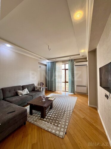 Продаётся 2-комн. новостройка 72 м², м. Иншаатчылар, photo 1 from 11