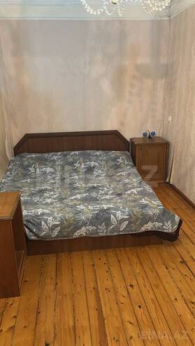İcarəyə verilir 2 otaqlı köhnə tikili 45 m², İnşaatçılar m., photo 3 from 9