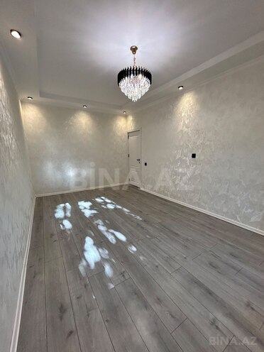 Satılır 3 otaqlı köhnə tikili 70 m², İnşaatçılar m., photo 1 from 16