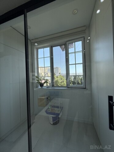 Продаётся 3-комн. вторичка 70 м², м. Нефтчиляр, photo 20 from 23