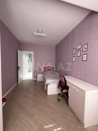 Продаётся 3-комн. вторичка 70 м², м. Нефтчиляр, photo 9 from 23
