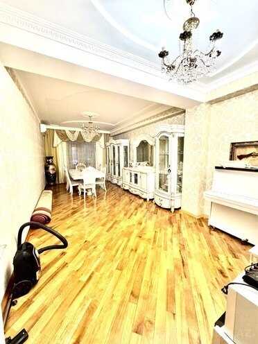 Продаётся 4-комн. новостройка 165 м², м. Кара Караев, photo 5 from 15