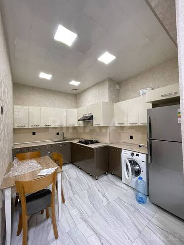 Сдаётся 3-комн. новостройка 120 м², м. Иншаатчылар, photo 15 from 21