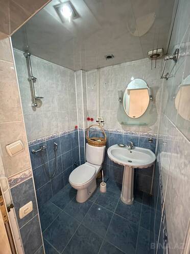 Satılır 4 otaqlı köhnə tikili 120 m², Nizami m., photo 24 from 32