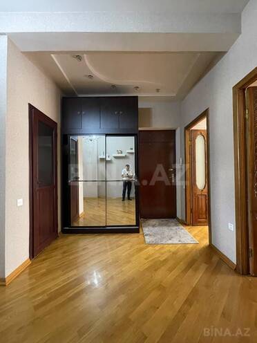 Satılır 4 otaqlı köhnə tikili 120 m², Nizami m., photo 20 from 32