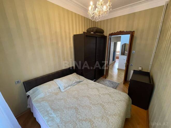 Satılır 4 otaqlı köhnə tikili 120 m², Nizami m., photo 12 from 32