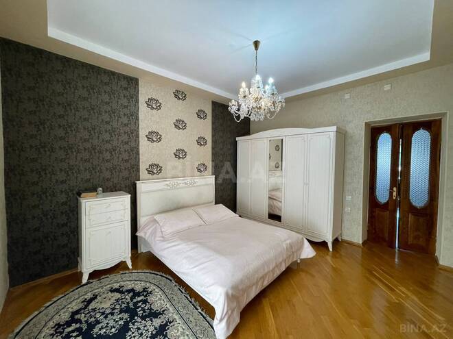 Satılır 4 otaqlı köhnə tikili 120 m², Nizami m., photo 7 from 32