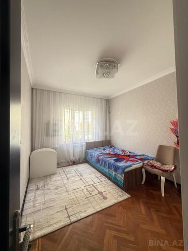 Сдаётся 3-комн. вторичка 75 м², м. Иншаатчылар, photo 9 from 16