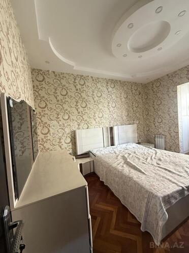 Сдаётся 3-комн. вторичка 75 м², м. Иншаатчылар, photo 8 from 16