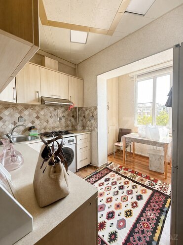 Сдаётся 3-комн. вторичка 75 м², м. Иншаатчылар, photo 14 from 16