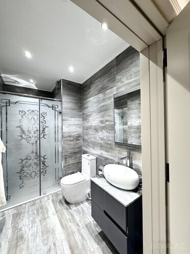 Satılır 4 otaqlı yeni tikili 230 m², 28 May m., photo 17 from 18
