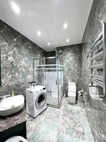 Satılır 4 otaqlı yeni tikili 230 m², 28 May m., photo 16 from 18