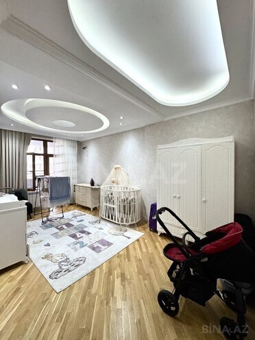 Satılır 4 otaqlı yeni tikili 230 m², 28 May m., photo 13 from 18