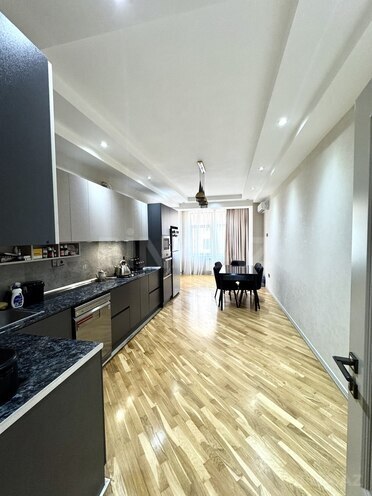 Satılır 4 otaqlı yeni tikili 230 m², 28 May m., photo 7 from 18
