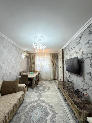 Продаётся 3-комн. вторичка 60 м², м. Ази Асланов, photo 1 from 10