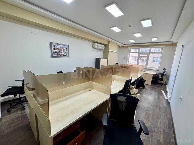 İcarəyə verilir 20 otaqlı ofis 820 m², 28 May m., photo 16 from 28