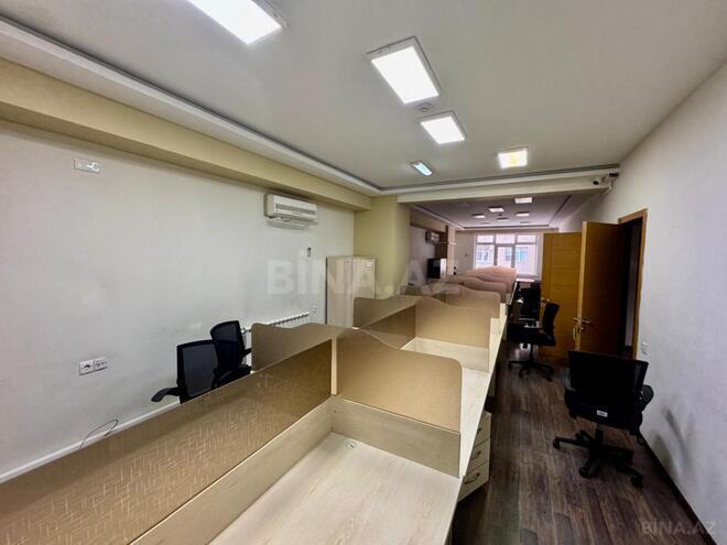 İcarəyə verilir 20 otaqlı ofis 820 m², 28 May m., photo 18 from 28