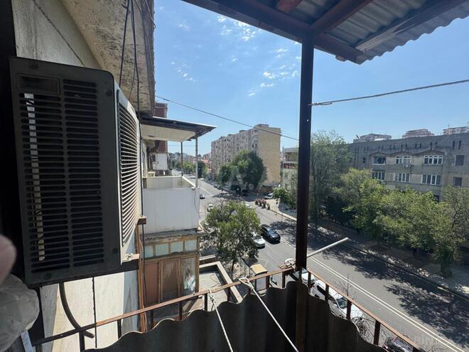 Satılır 1 otaqlı köhnə tikili 30 m², Nəsimi r., photo 9 from 10