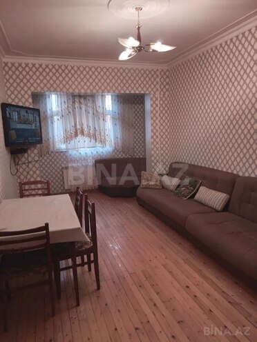 Сдаётся 2-комн. вторичка 42 м², м. 20 января, photo 1 from 8