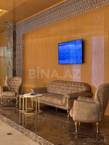Сдаётся 3-комн. новостройка 110 м², м. Низами, photo 4 from 29