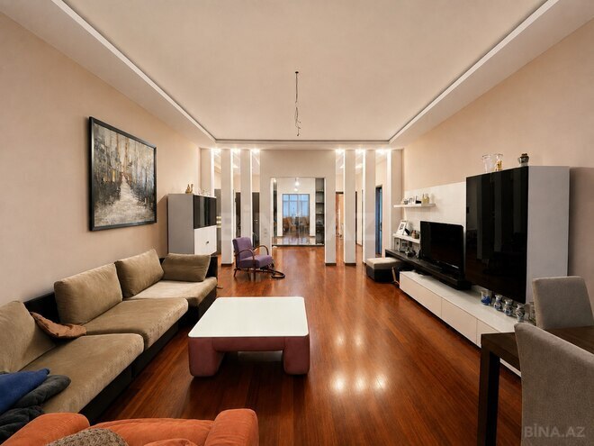 Продаётся 3-комн. новостройка 135 м², м. Элмляр Академиясы, photo 3 from 11