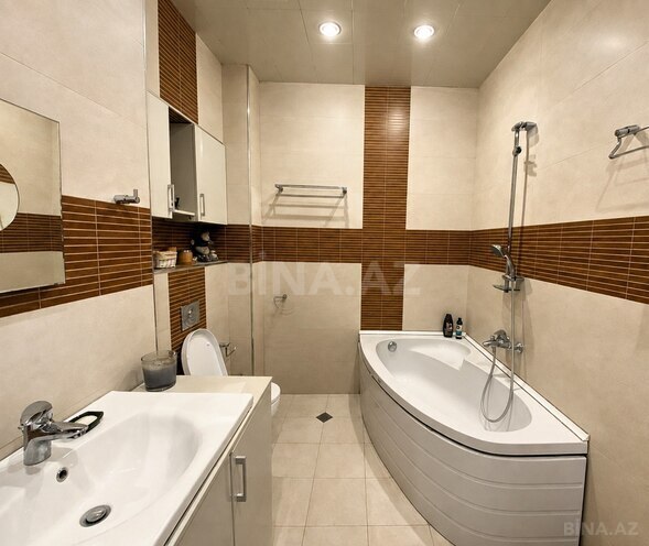 Продаётся 3-комн. новостройка 135 м², м. Элмляр Академиясы, photo 10 from 11