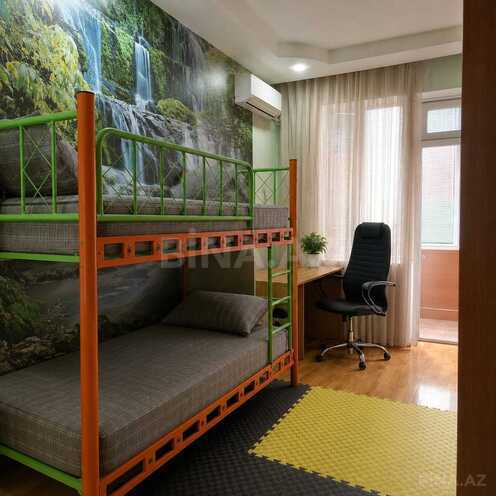 Продаётся 3-комн. новостройка 105 м², м. Нефтчиляр, photo 6 from 19