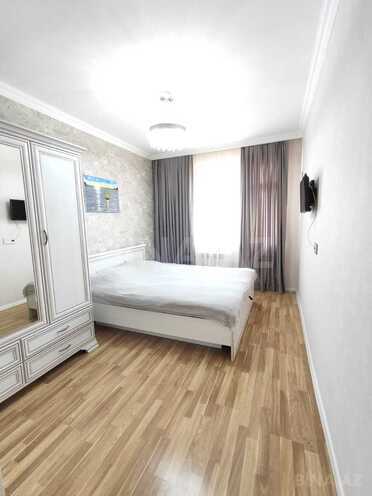 Продаётся 2-комн. вторичка 45 м², м. Иншаатчылар, photo 6 from 11