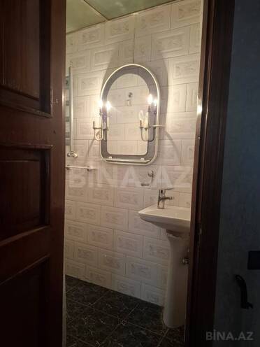İcarəyə verilir 3 otaqlı köhnə tikili 135 m², Sahil m., photo 22 from 28