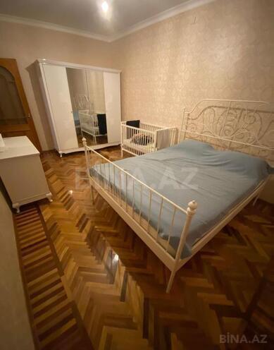 Продаётся 3-комн. вторичка 85 м², м. Азадлыг проспекти, photo 6 from 11